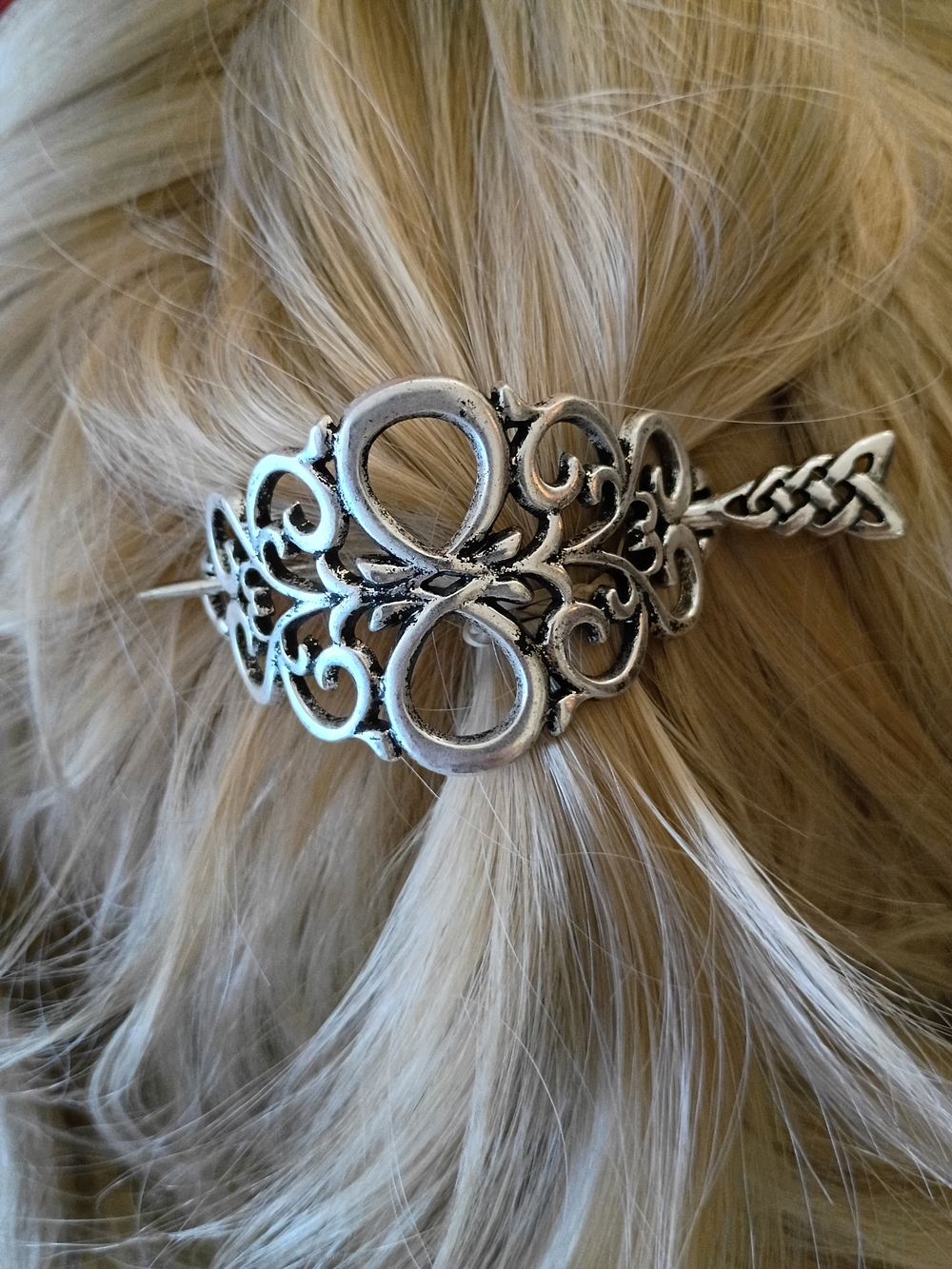 *NWOT* Silver Filigree Metal Hair Pin - Women's Accessory
